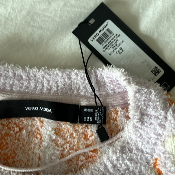 VERO MODA CROP KNIT TEXTURES PRINT TOP - Picture 8 of 10